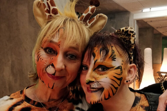 Maquillage artistique tigre adulte 2025